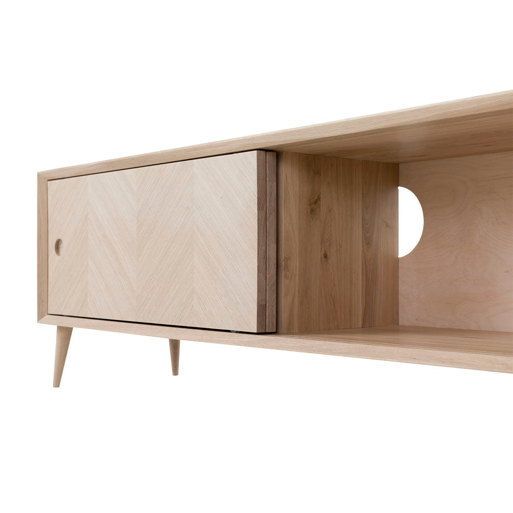 Komoda RTV Aura – geometria i porządek